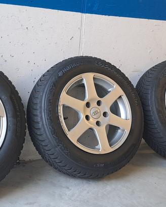 4 gomme invernali Hankook 195/65 R15 + cerchi AUDI