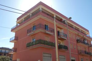 Via Garibaldi - appartamento con garage