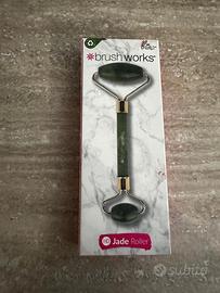 Brush Works HD Jade Roller