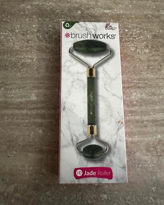 Brush Works HD Jade Roller