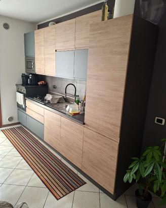 Arredo completo per appartamento