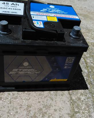 Batteria per auto 45 ah