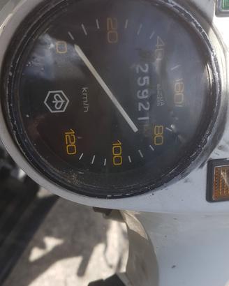Vespa 125px 