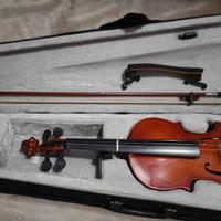 VIOLINO con custodia rigida