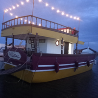 Barca houseboat casa galleggiante
