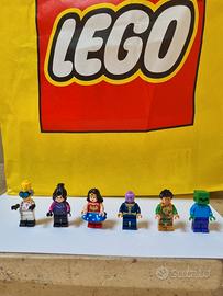 Lego minifigures