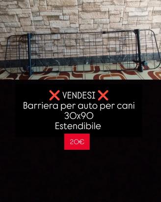 Barriera per cani per auto