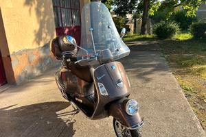vespa 300gtvfaro basso serie limitata