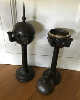 Coppia di eleganti lucerne