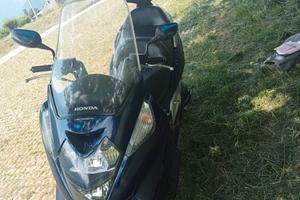 Honda Silver Wing 600 - 2001