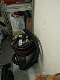 Aspirapolvere professionale