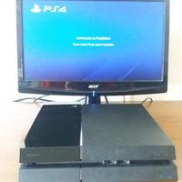 PlayStation PS4 Fat + Joypad in omaggio