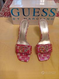 Sandali Guess