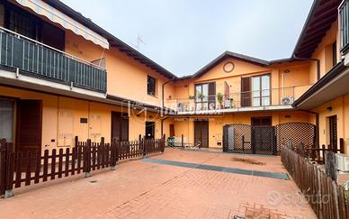 2 LOCALI CON GIARDINO E BOX DOPPIO !!