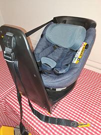 Seggiolino isofix.
