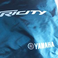 Coprigambe yamaha tricity