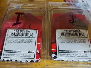 pastiglie Brembo 07BB24SA  anteriore moto 