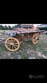 Carro d epoca dipinto a mano