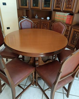 SEDIE E TAVOLO ROTONDO DA SALA