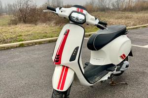 Vespa 125 Sprint NESSUN LAVORO DA FARE