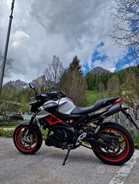 Stupenda Aprilia Shiver 900