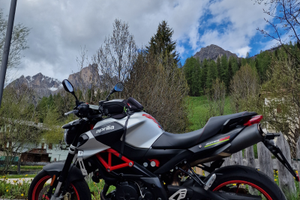 Stupenda Aprilia Shiver 900