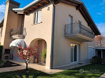 Bifamiliare a Legnaro (PD)