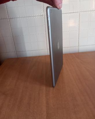 Apple iPad Air 9.7” 16GB Grigio Siderale 2013