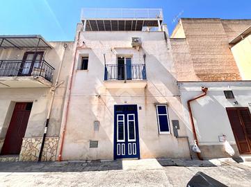 CASA INDIPENDENTE A CASTELLAMMARE DEL GOLFO