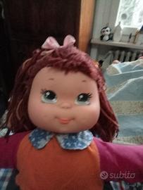 Bambola Camilla giochi preziosi.