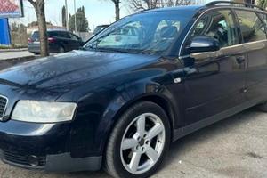 AUDI A4 2ª serie - 2002