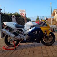 Honda CBR 900 RR FIREBLADE 2001 