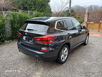 BMW X3 20D drive 48 v ibrida diesel