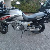 Yamaha TDM 850