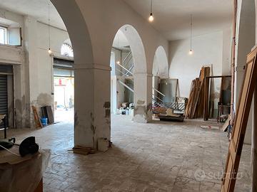 Locale commerciale - magazzino - Sorgono (NU)