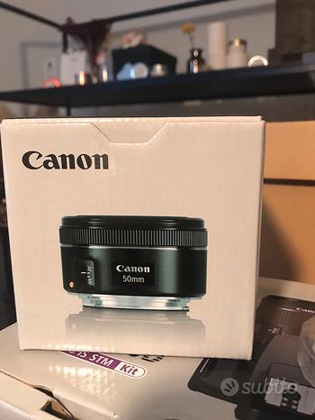 Canon eos 250d + obiettivo ef 50/1.8 stm
