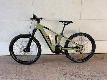 Ebike Cube- 750Wh; Bosch Cx; 2024; Tg:S