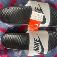 Ciabatte mare piscina