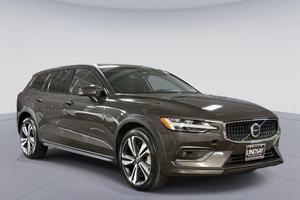 Volvo V60 cross country 07/2023