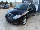 lancia-ypsilon-1-2-oro-giallo