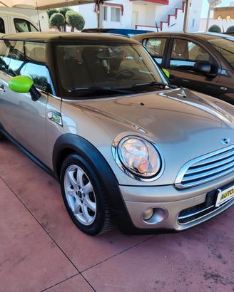 Mini 1.6 16V Cooper D