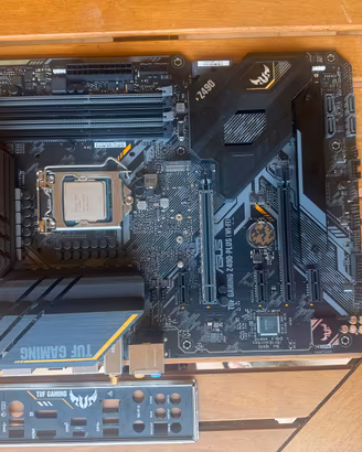 Asus z490+i710700k