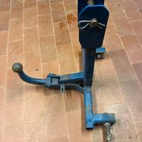 Gancio traino per trattori