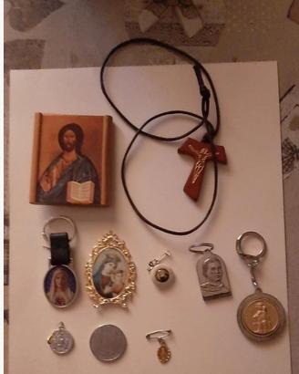 lotto oggetti religiosi 