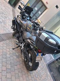 benelli trk 502x 