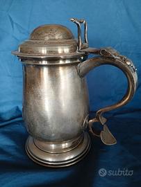 soprammobili pregiati, antichi e di stile