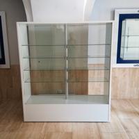 ARRREDAMENTO NEGOZIO