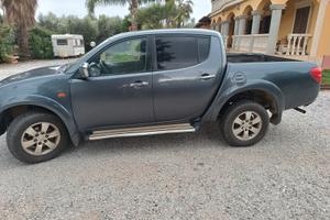 Mitsubishi l200 (2006-2015) - 2006