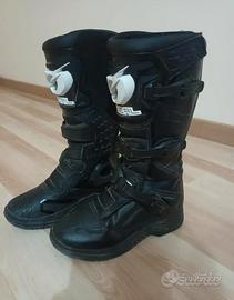 protezioni moto stivali Oneal