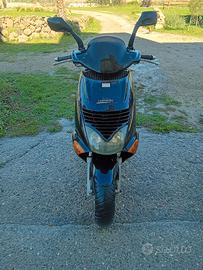 Aprilia Leonardo 125